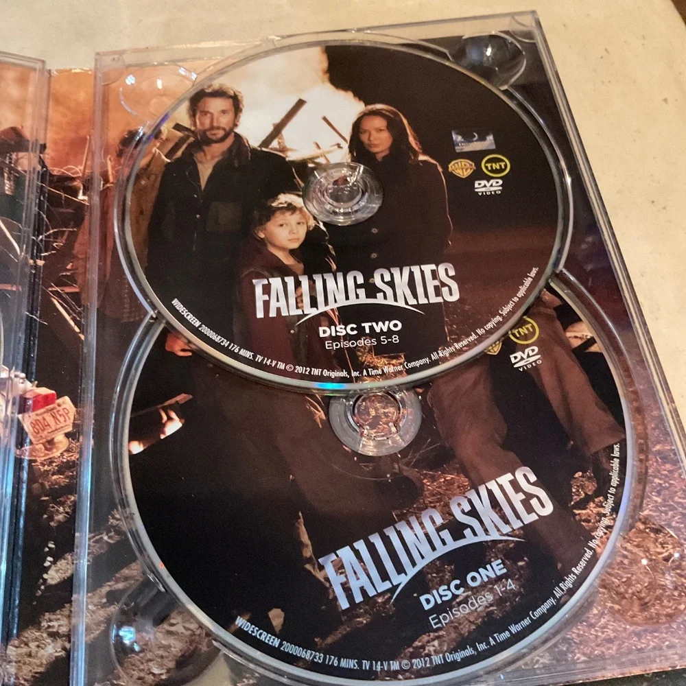 DVD’s (3) THE complete First Season of Falling Skies.  V29